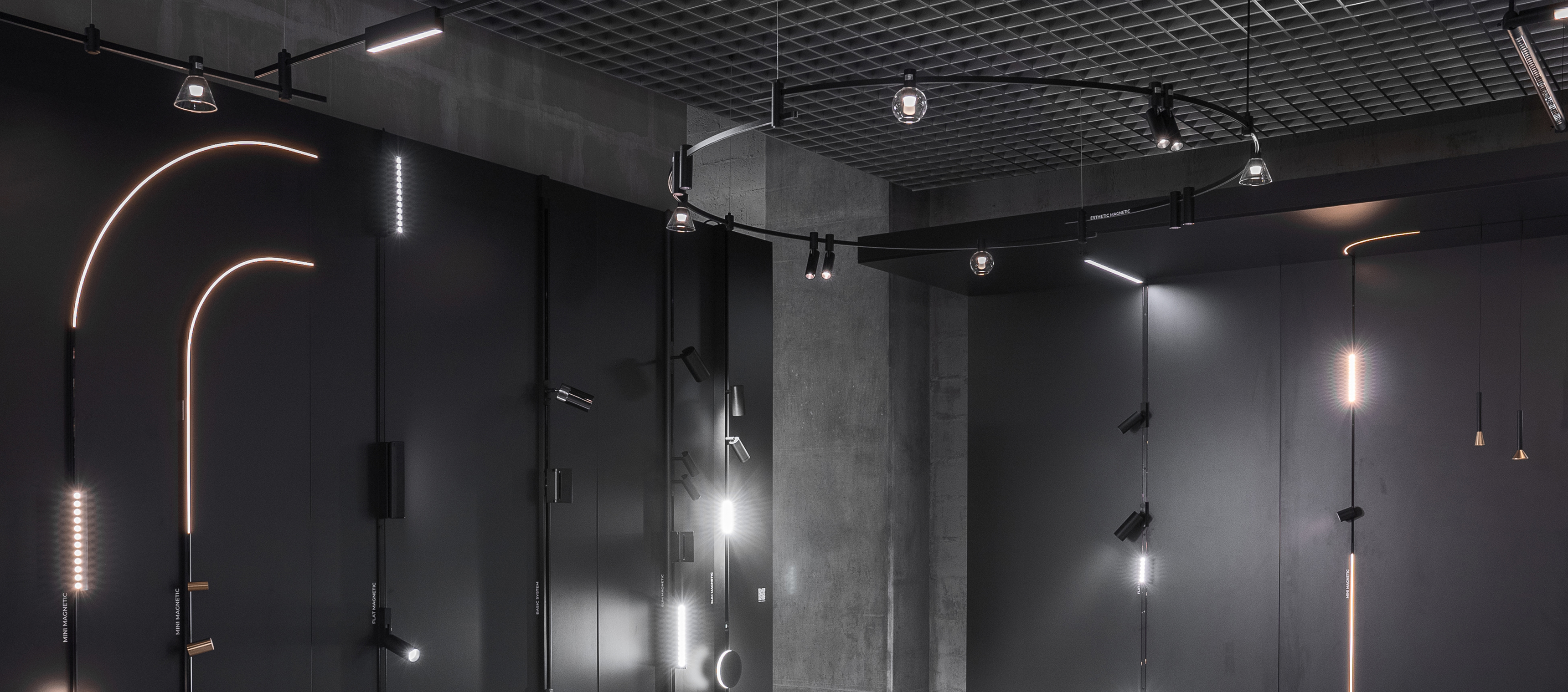 О бренде Elektrostandard